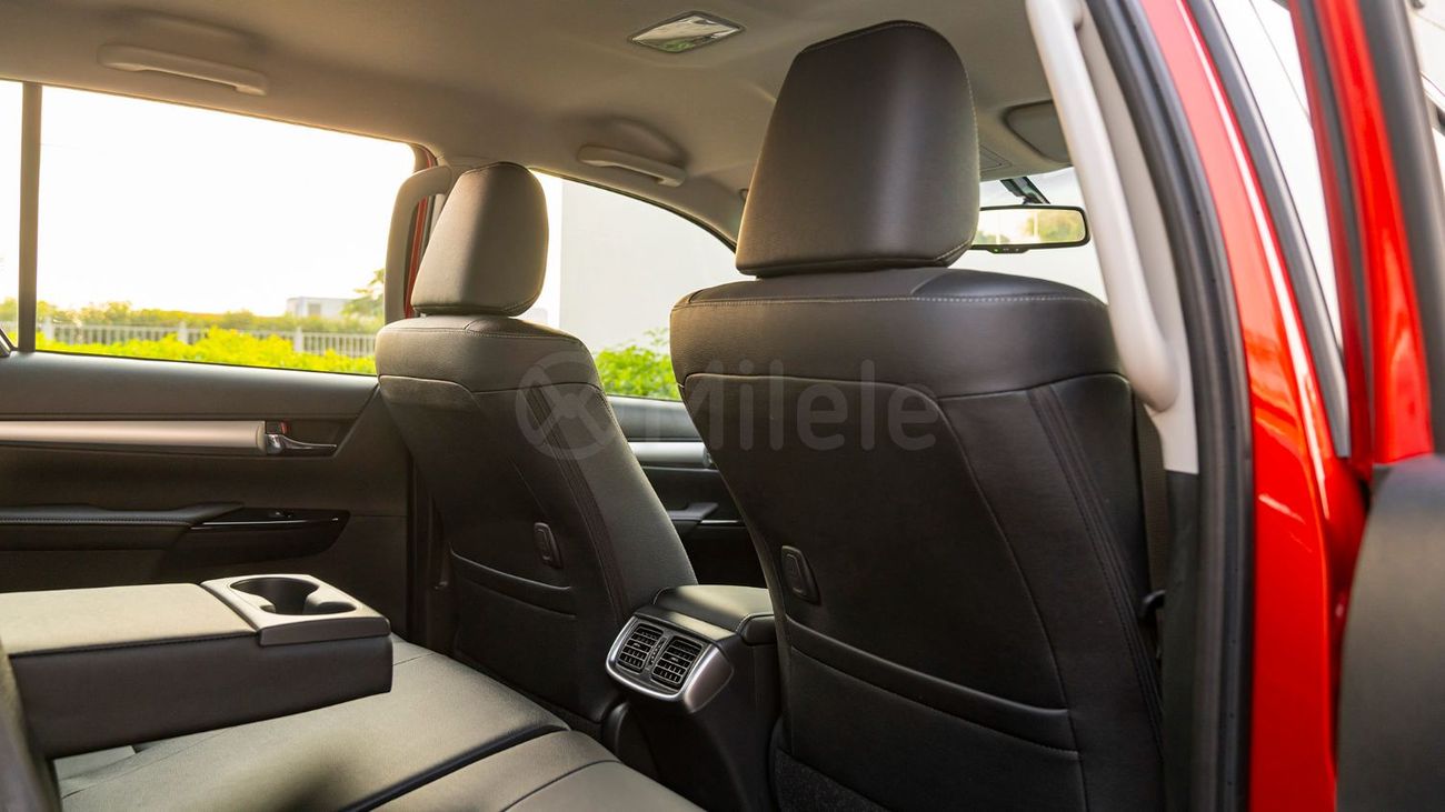 تويوتا هيلوكس (RHD) TOYOTA HILUX DC | EXPORT ONLY