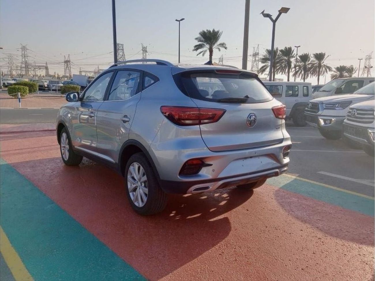 MG ZS Comfort 2025  1.5L  FWD  Petrol  SUV  silver color