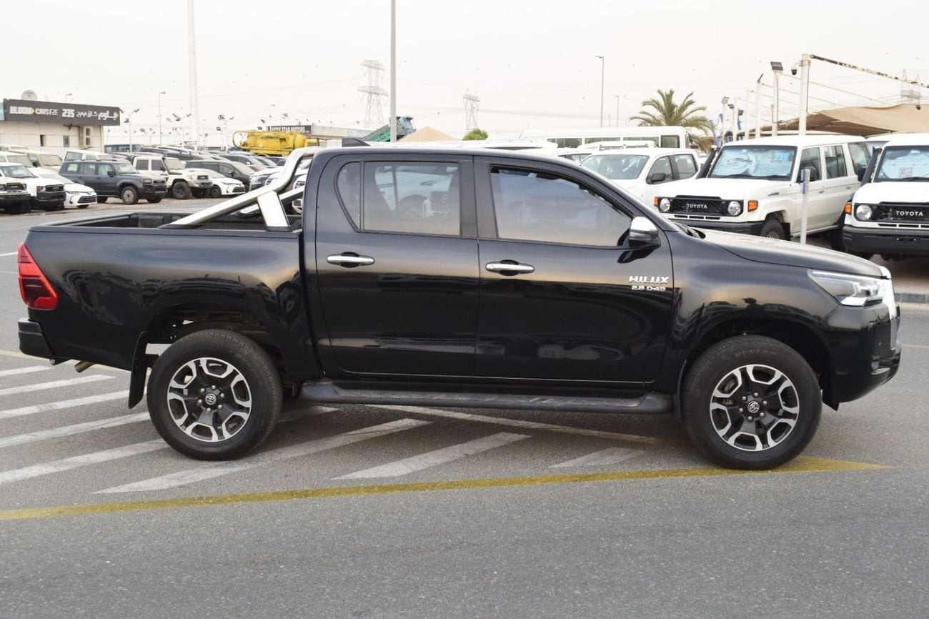 Toyota Hilux 2022 TOYOTA HILUX DOUBLE CABIN SR5