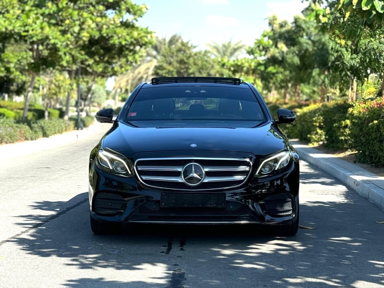 مرسيدس بنز E200