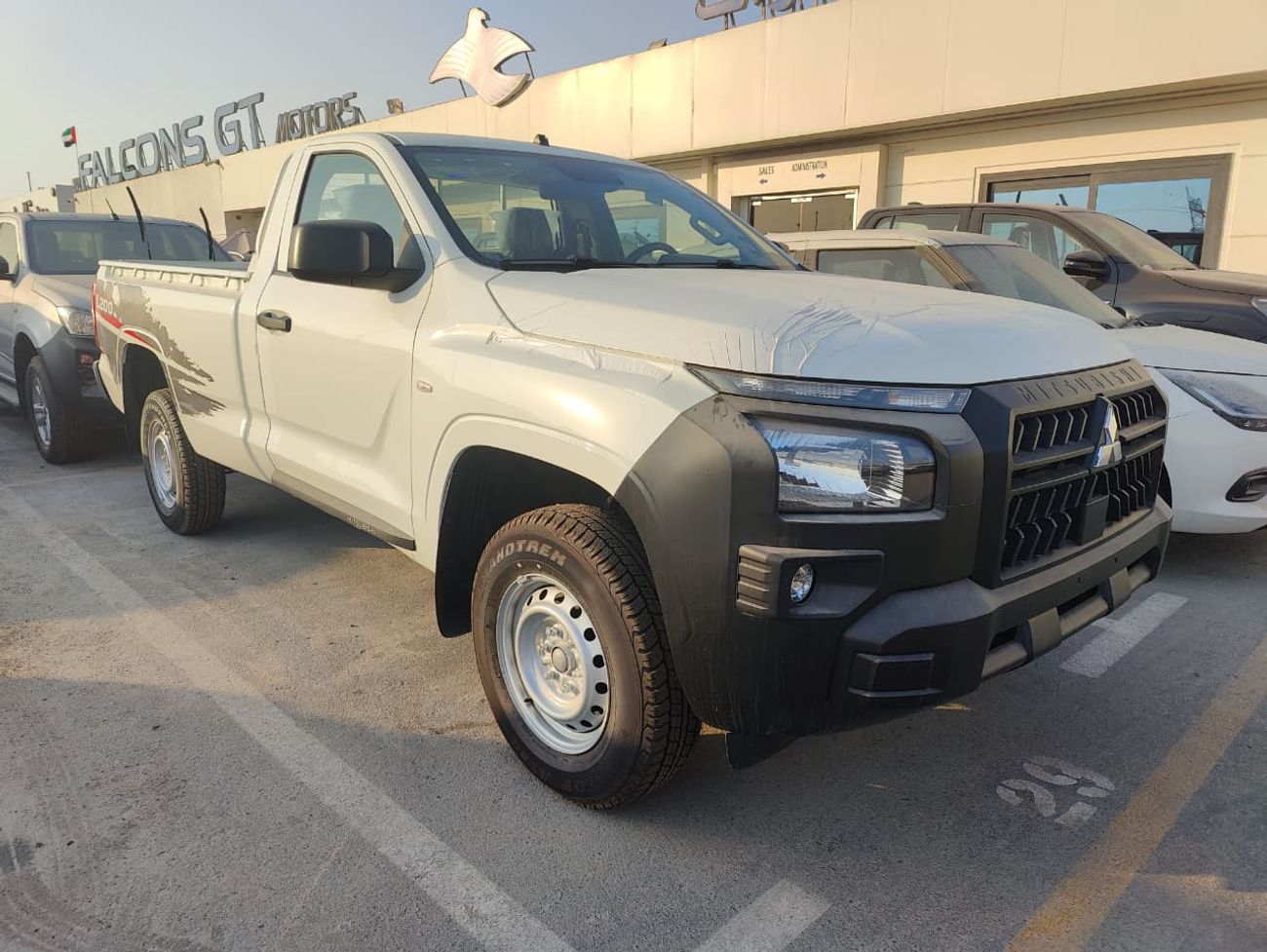 Mitsubishi L200 SC PICKUP 2.4L 4WD MT