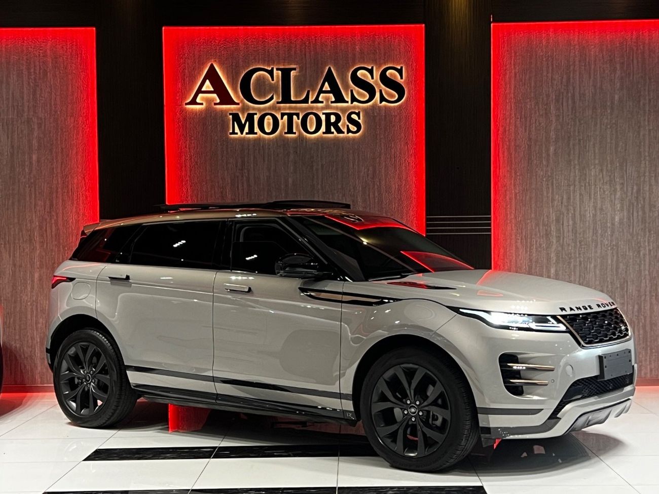 Land Rover Range Rover Evoque P250 SE 2.0L