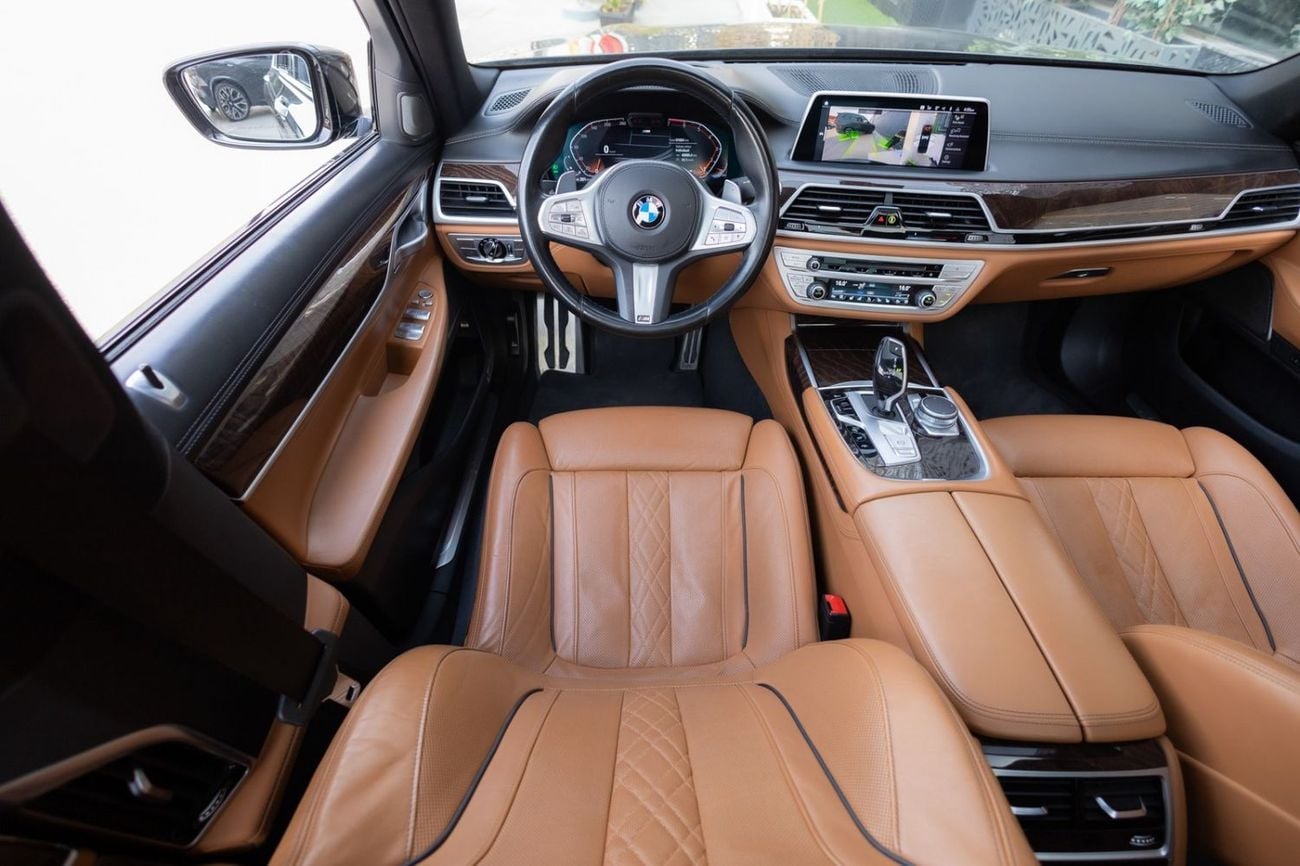 BMW 730Li M SPORT BMW 730Li M Sport 2021 GCC | Warranty