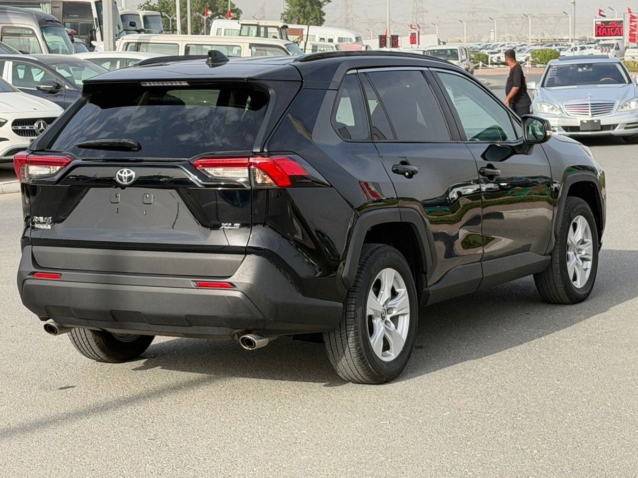 Toyota RAV4 2019 TOYOTA RAV4 XLE Full Option