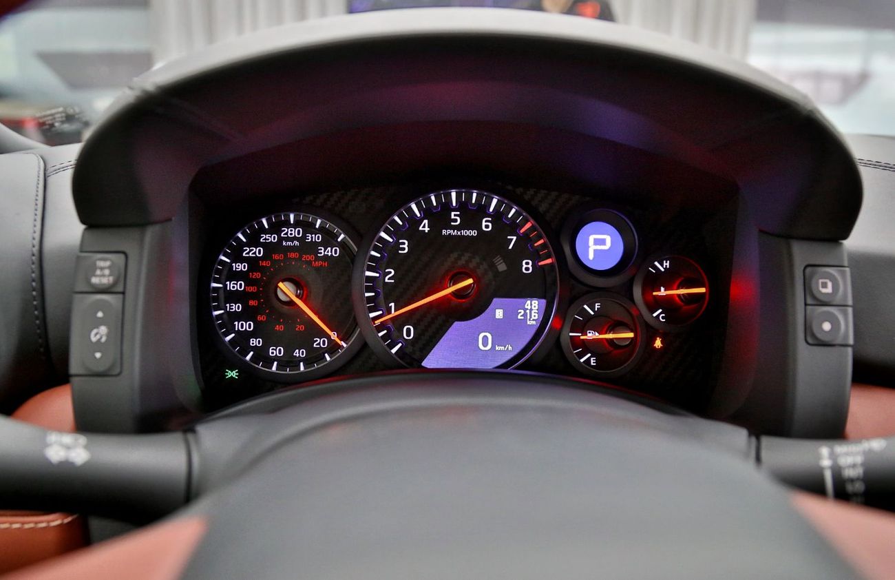 نيسان جي تي ار 2024 Premium Package FINAL EDITION (Local Registration +10%)