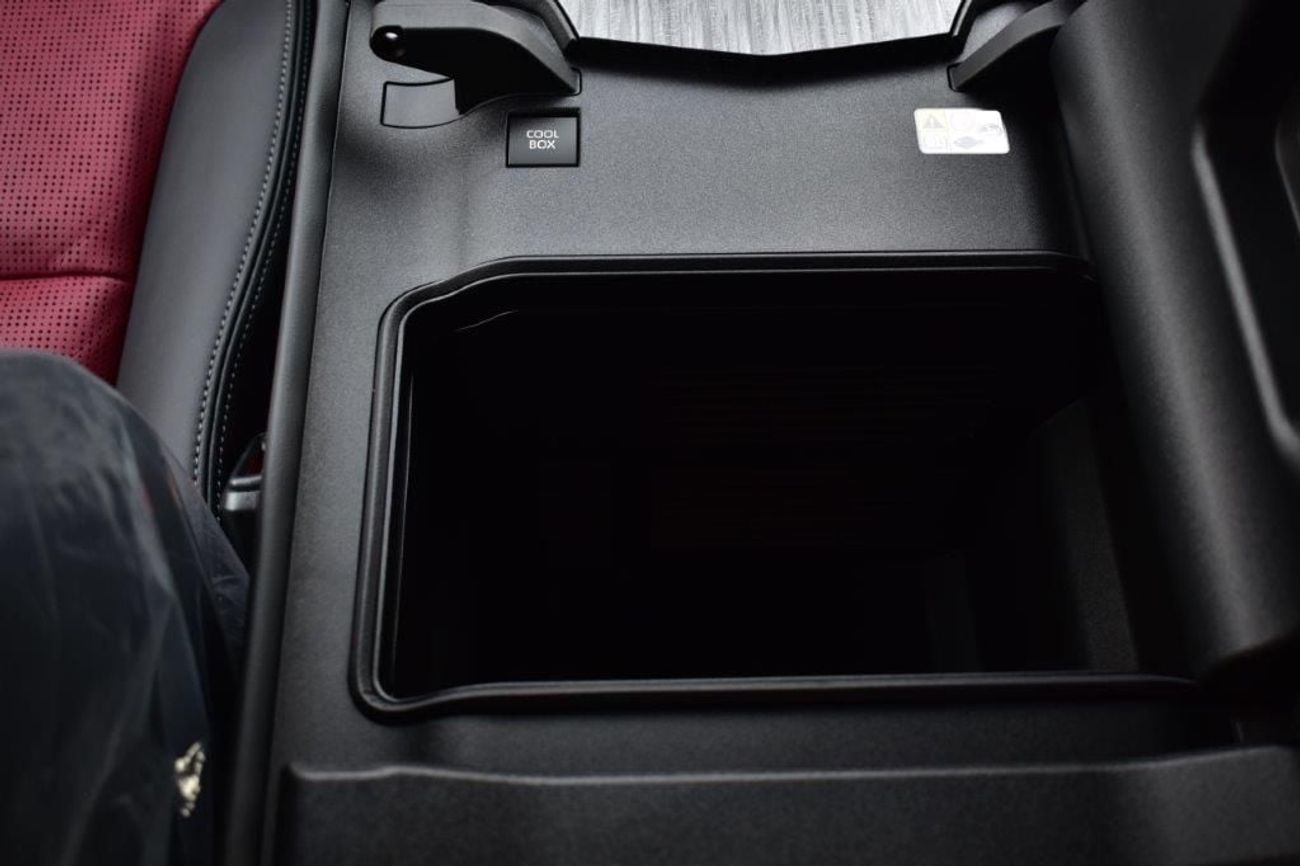 Toyota Land Cruiser 3.5T VXR Hybrid