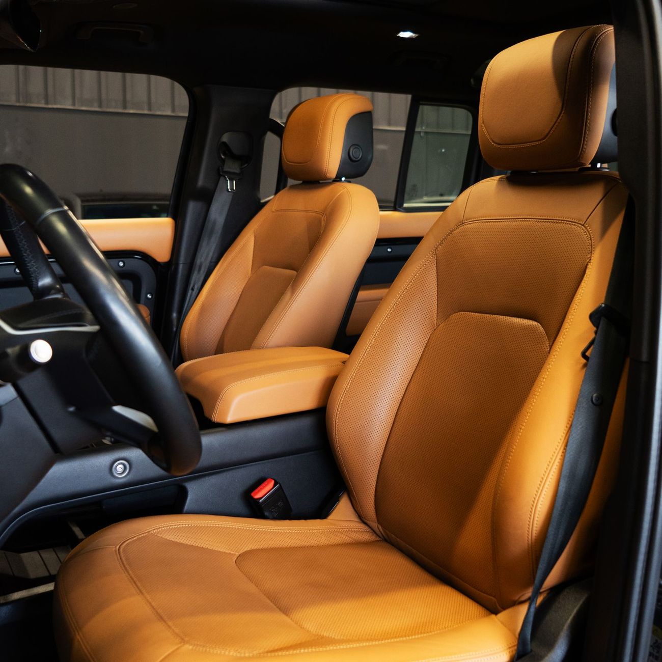 Land Rover Defender 110 S P400 3.0L AED 4,982 pm • 0% Downpayment • Defender 110 S P400 • Agency Warranty