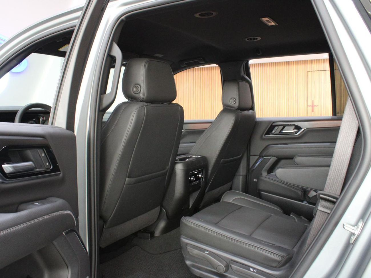 GMC Yukon | DENALI - Low mileage