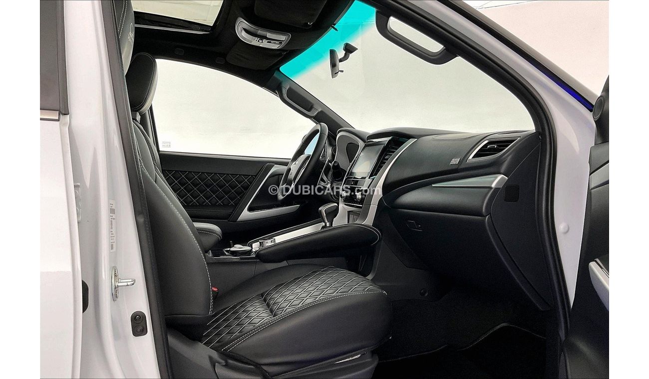 Mitsubishi Montero Signature