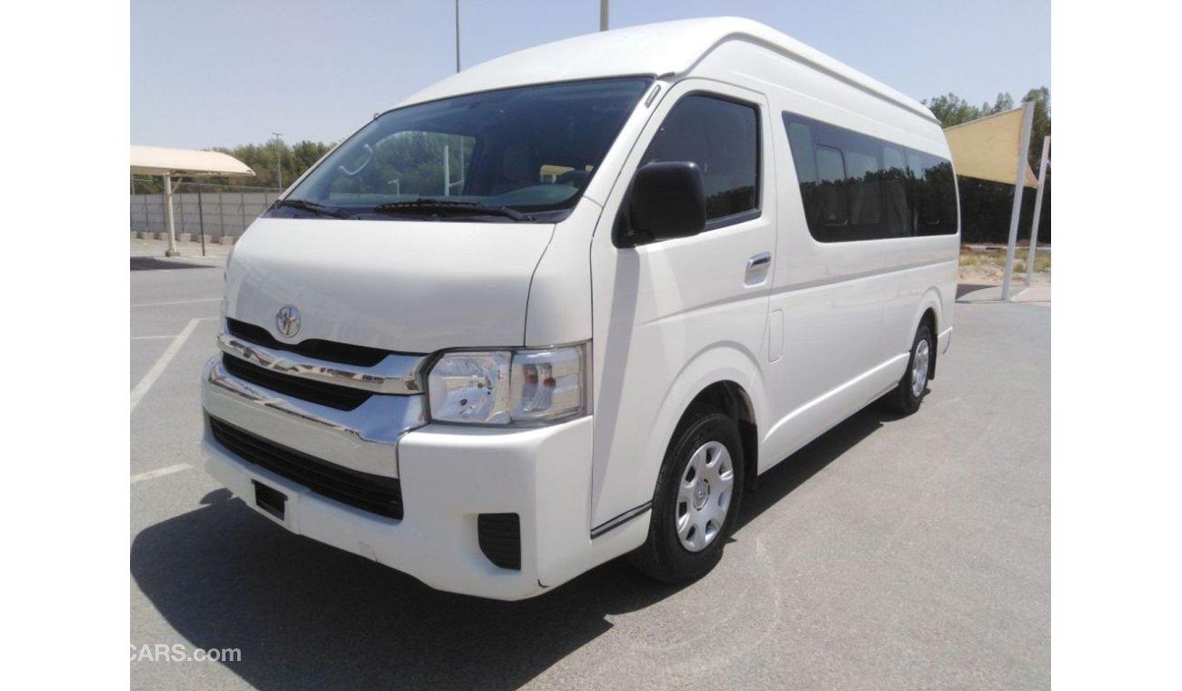 Toyota Hiace Toyota haice 2016 hi roof very celen car