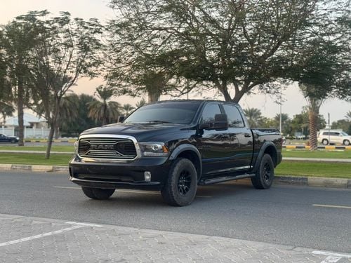 دودج رام فان DODGE RAM 1500 HEMI 5.7 LIMITED MODEL 2016
