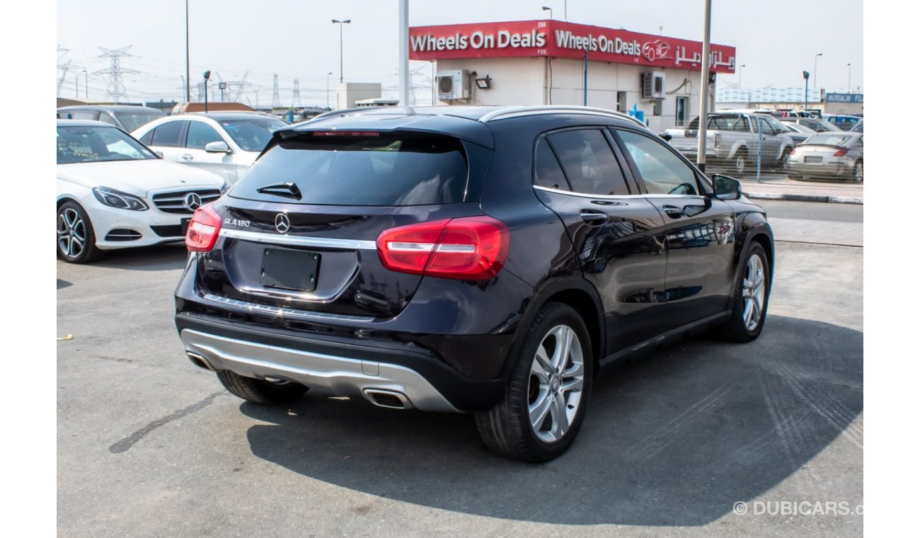 Mercedes-Benz GLA 180 (2015) Japan Import