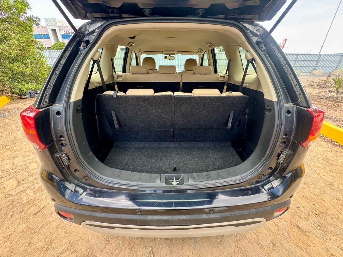 ميتسوبيشي آوتلاندر GLX High 2.4L