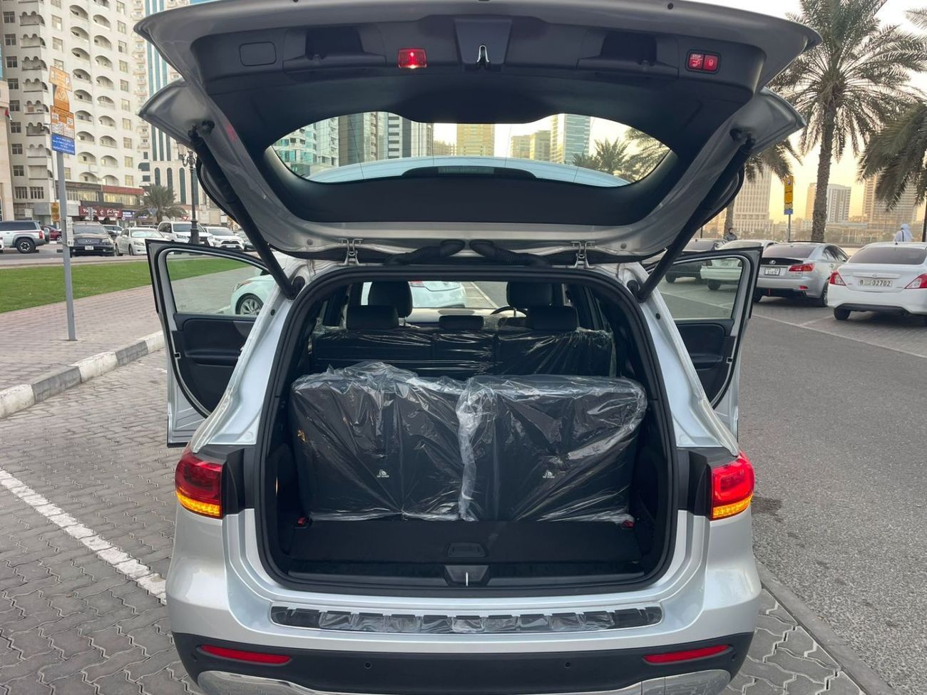 مرسيدس بنز GLB 200 GLB 200 ,PETROL 1.3L ,RIGHT HAND DRIVE ,ONLY FOR EXPORT AVAILABLE