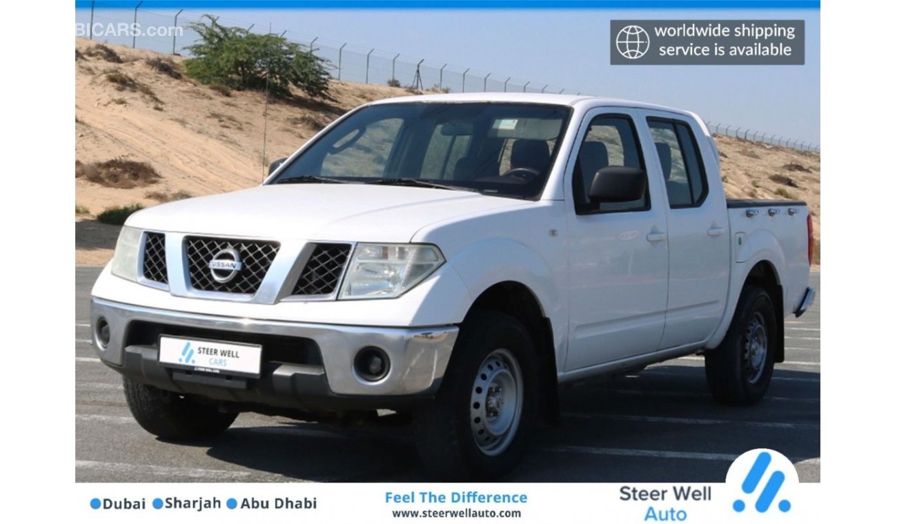 Nissan Navara 2015 | NAVARA SE DOUBLE CABIN PICKUP WITH GCC SPECS AND EXCELLENT CONDITION