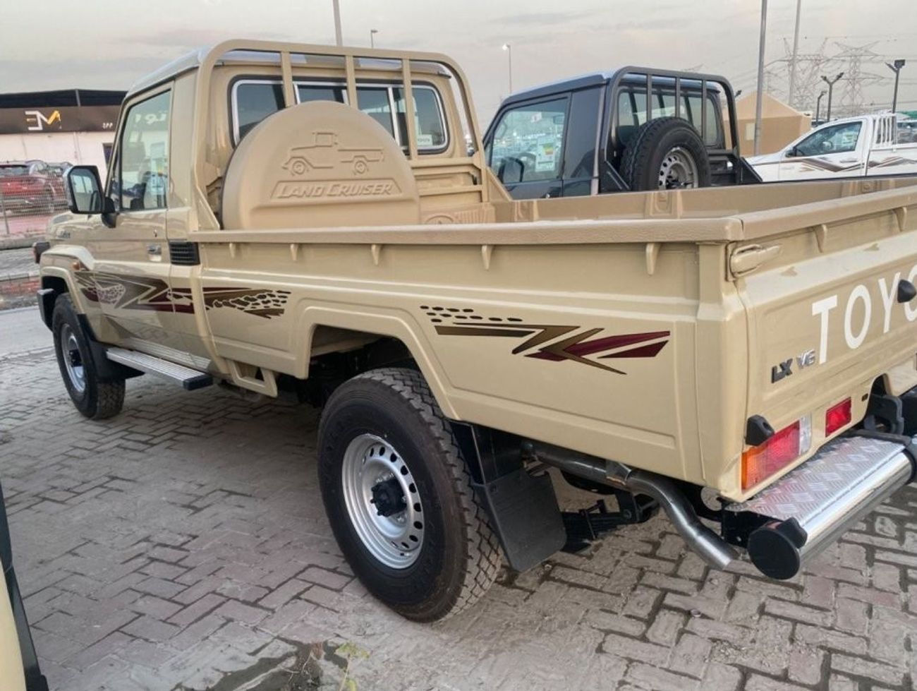 Toyota Land Cruiser Pick Up 4.0L Automatic