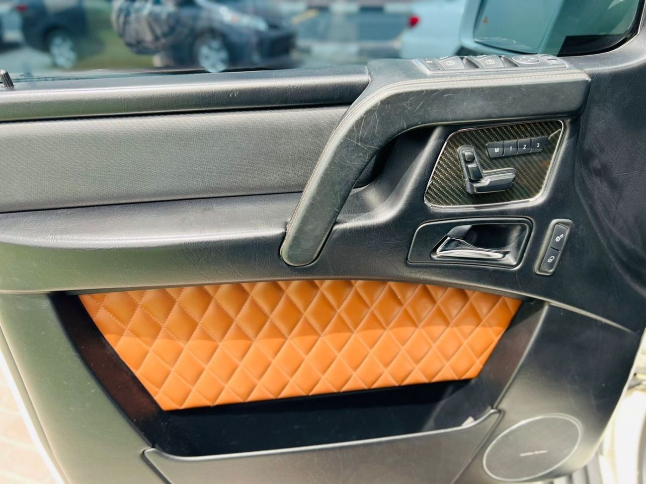 Mercedes-Benz G 63 AMG MERCEDES-BENZ G 63 AMG 2016 Std 5.5L/V8