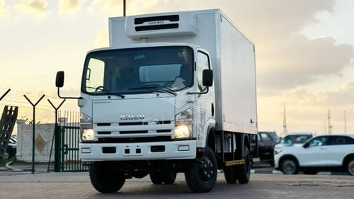 Isuzu NPR STANDARD With Refrigeration Box