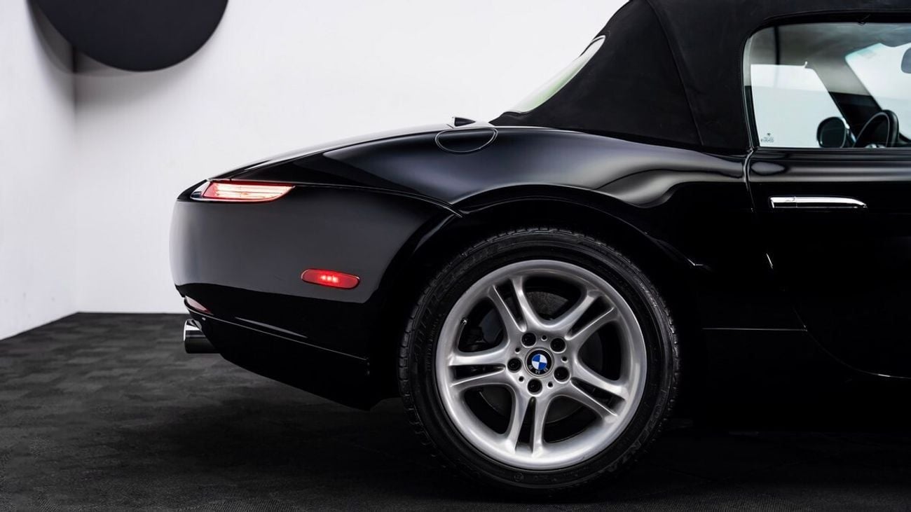 بي أم دبليو Z8 2000 - American Specs