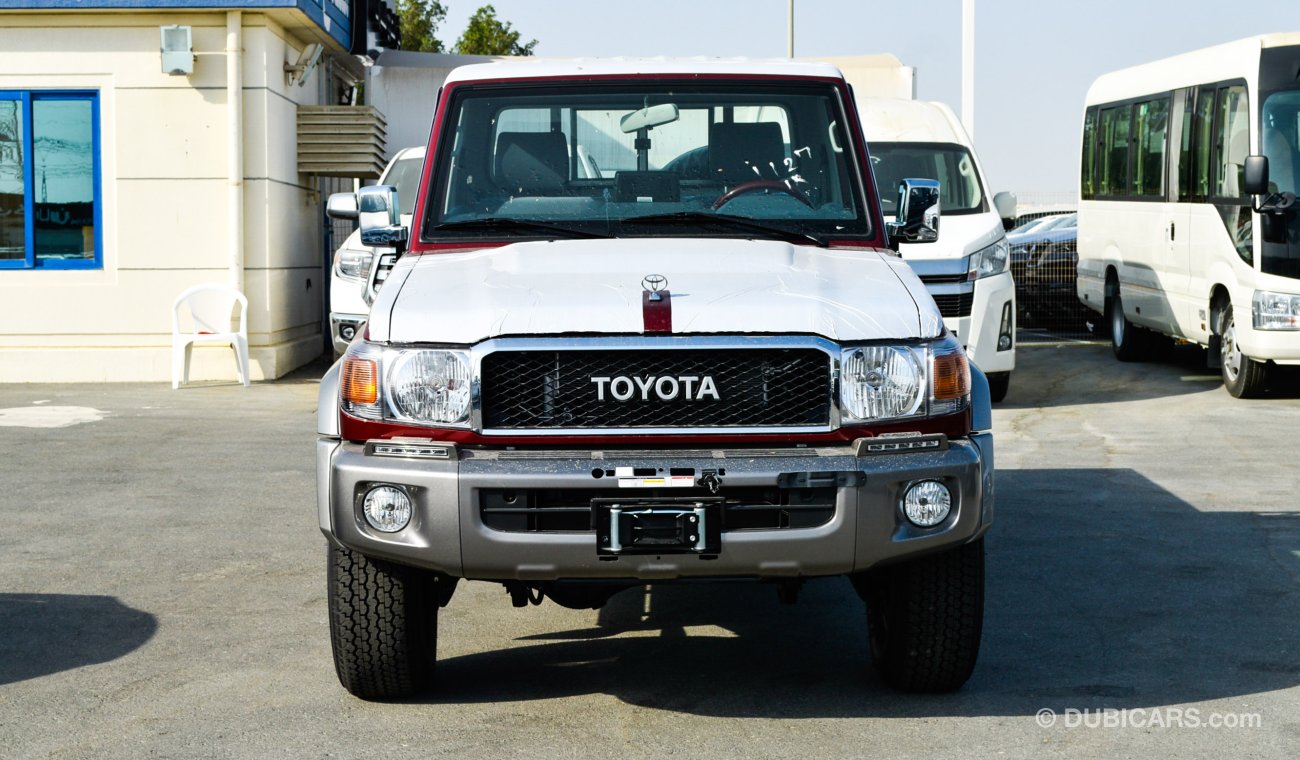 Toyota Land Cruiser Pick Up 4.0L V6 Petrol