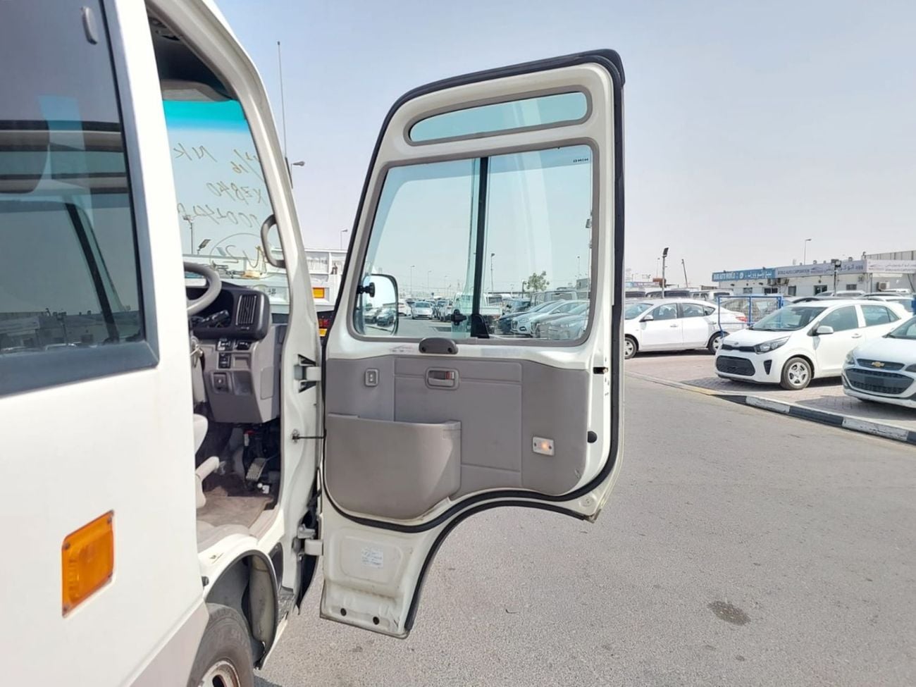 تويوتا كوستر (RAMADAN OFFER) TOYOTA COASTER BUS RHD 2012 MODEL 4.0 L DIESEL MANUAL(PM02428)