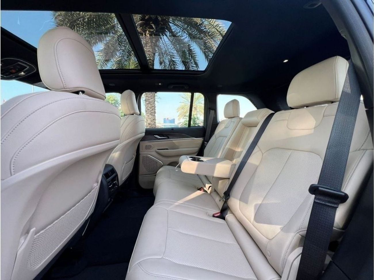 جيب جراند شيروكي LIMITED Jeep Cherokee 2024