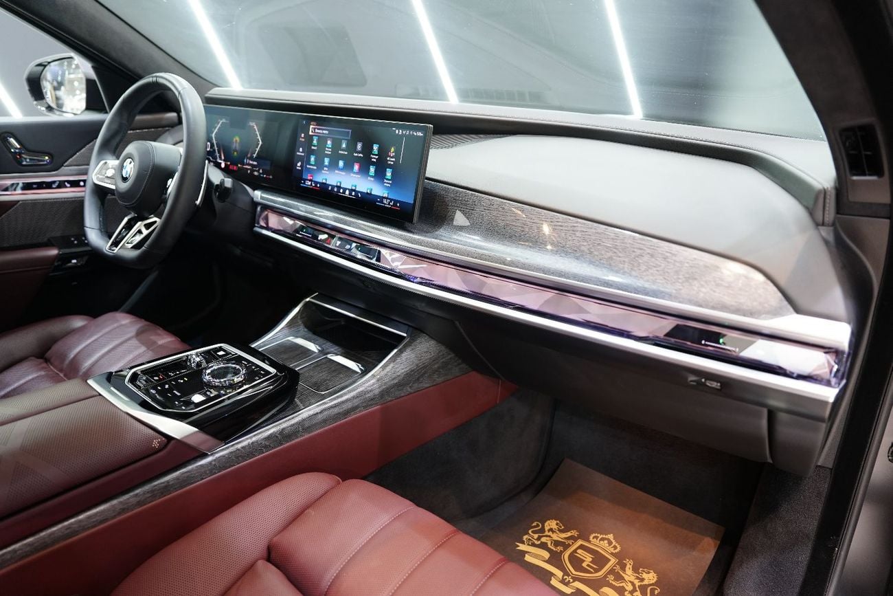BMW 740i Shadowline Exterior Pack, Executive Lounge, Theater Screen, AGMC Warr + Serv!!