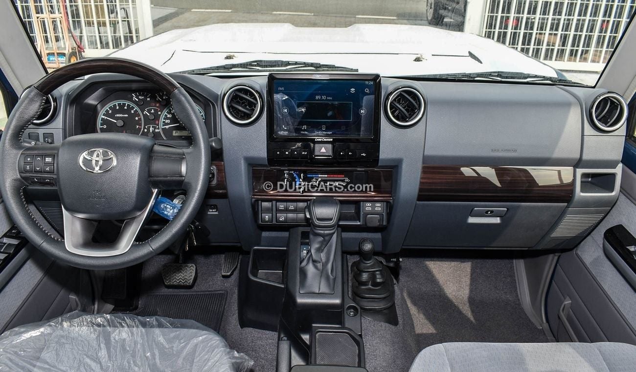 تويوتا لاند كروزر 70