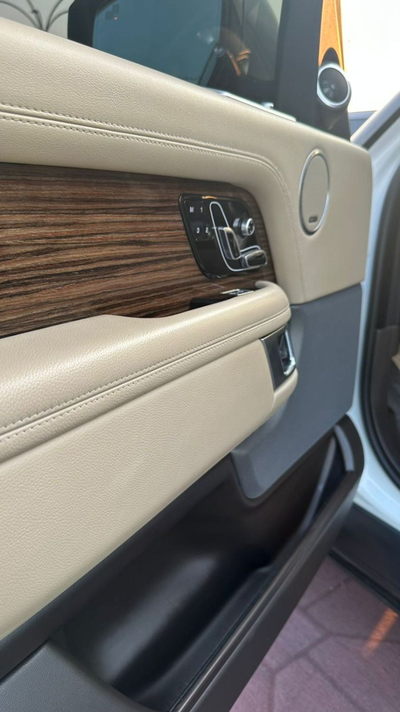 لاند روفر رينج روفر HSE 3.0L (380 HP)