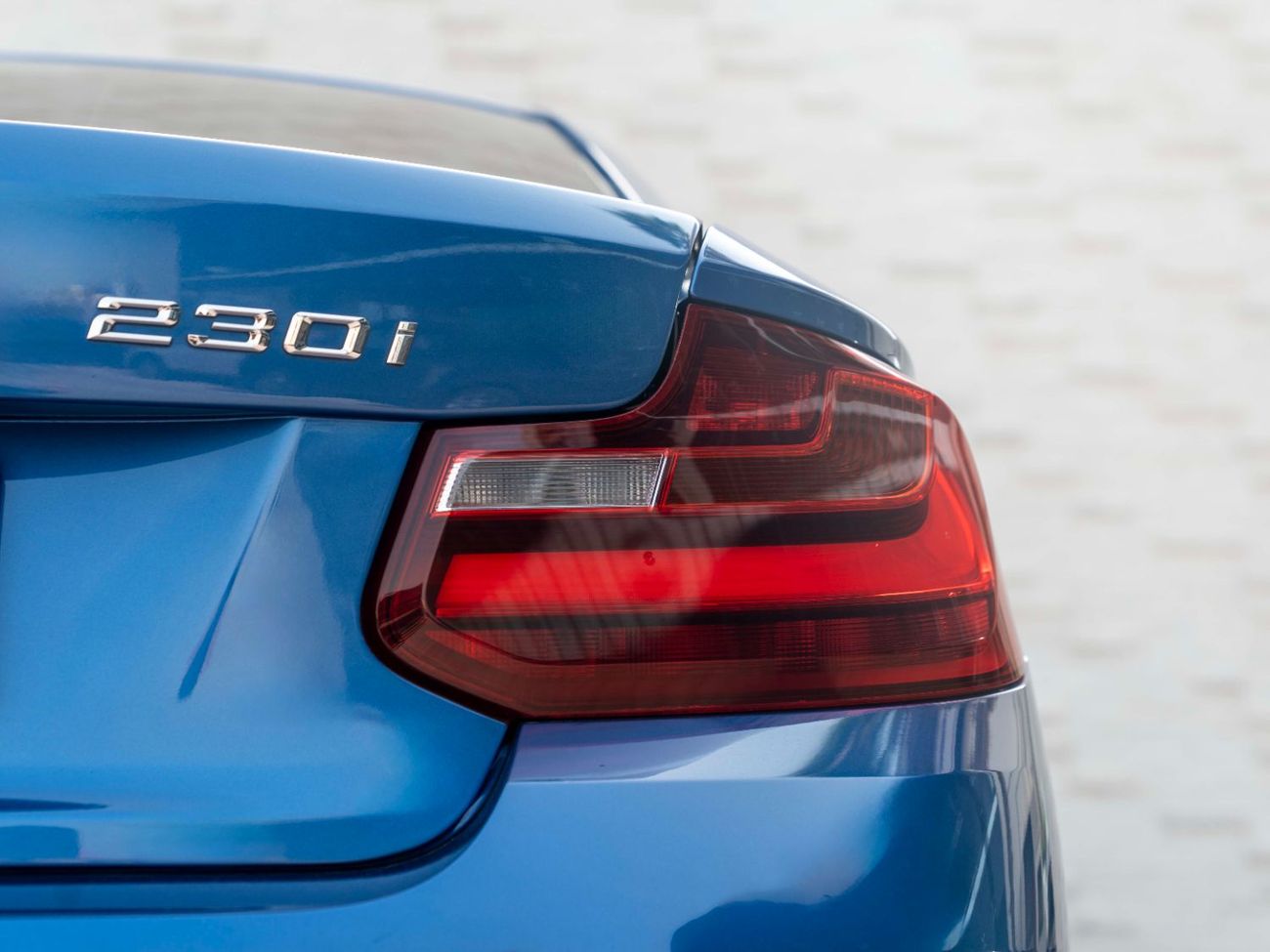 بي أم دبليو 230i M Sport 2.0L