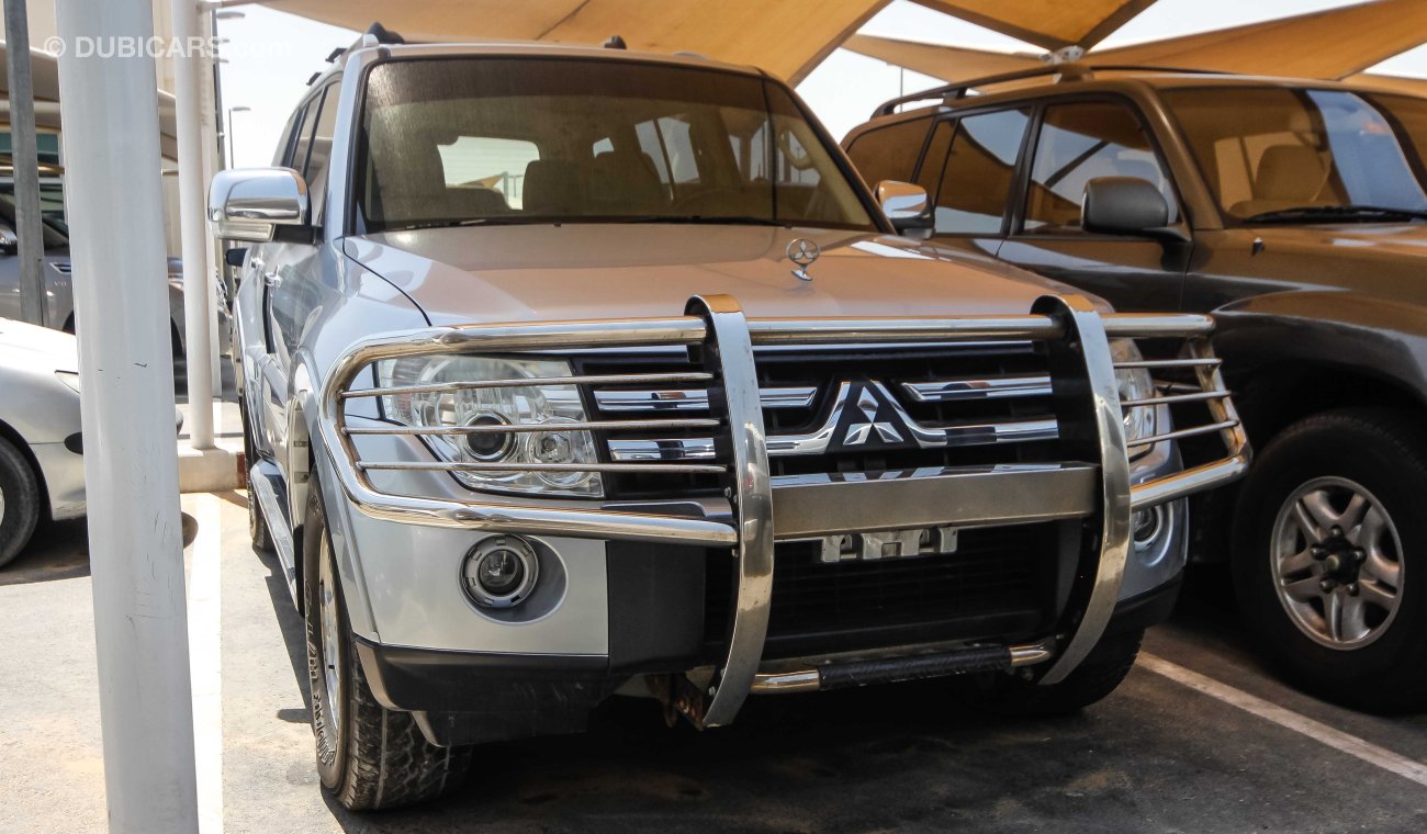 Mitsubishi Pajero GLS V6