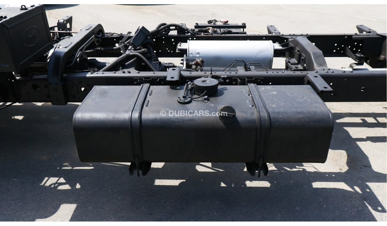 New Hyundai County Bare chassis LWB STD 2020 for sale in Dubai 507995