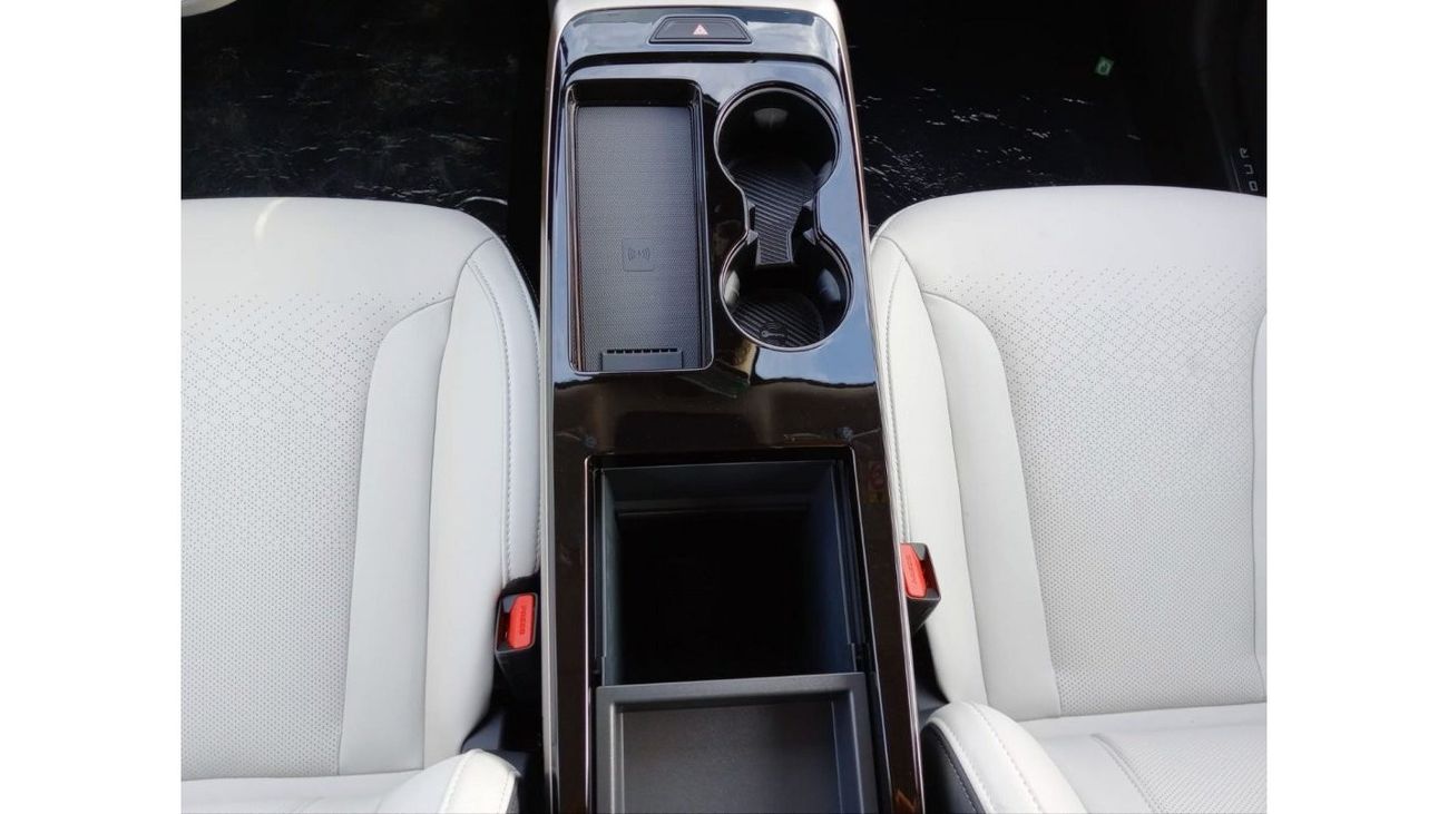 Jetour Dashing 1.6L Turbo Full option FWD SUV White color ( for local registration +10%)