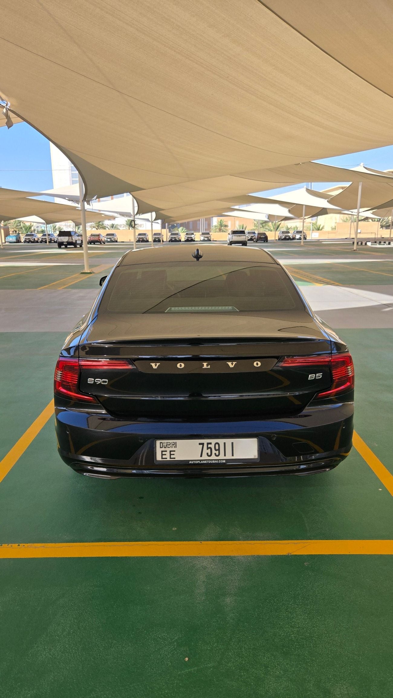 فولفو S90