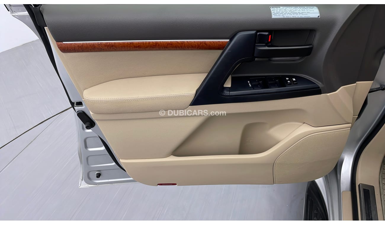 تويوتا لاند كروزر GXR 4 | بدون دفعة مقدمة | اختبار قيادة مجاني للمنزل