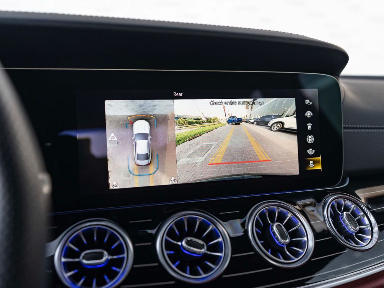 مرسيدس بنز CLS 450 Premium 3.0L (367 HP)