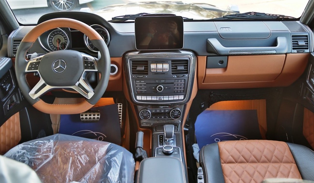 Mercedes-Benz G 63 AMG | inside Tan