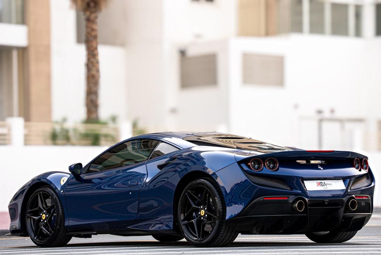 فيراري F8 تريبوتو 3.9T V8