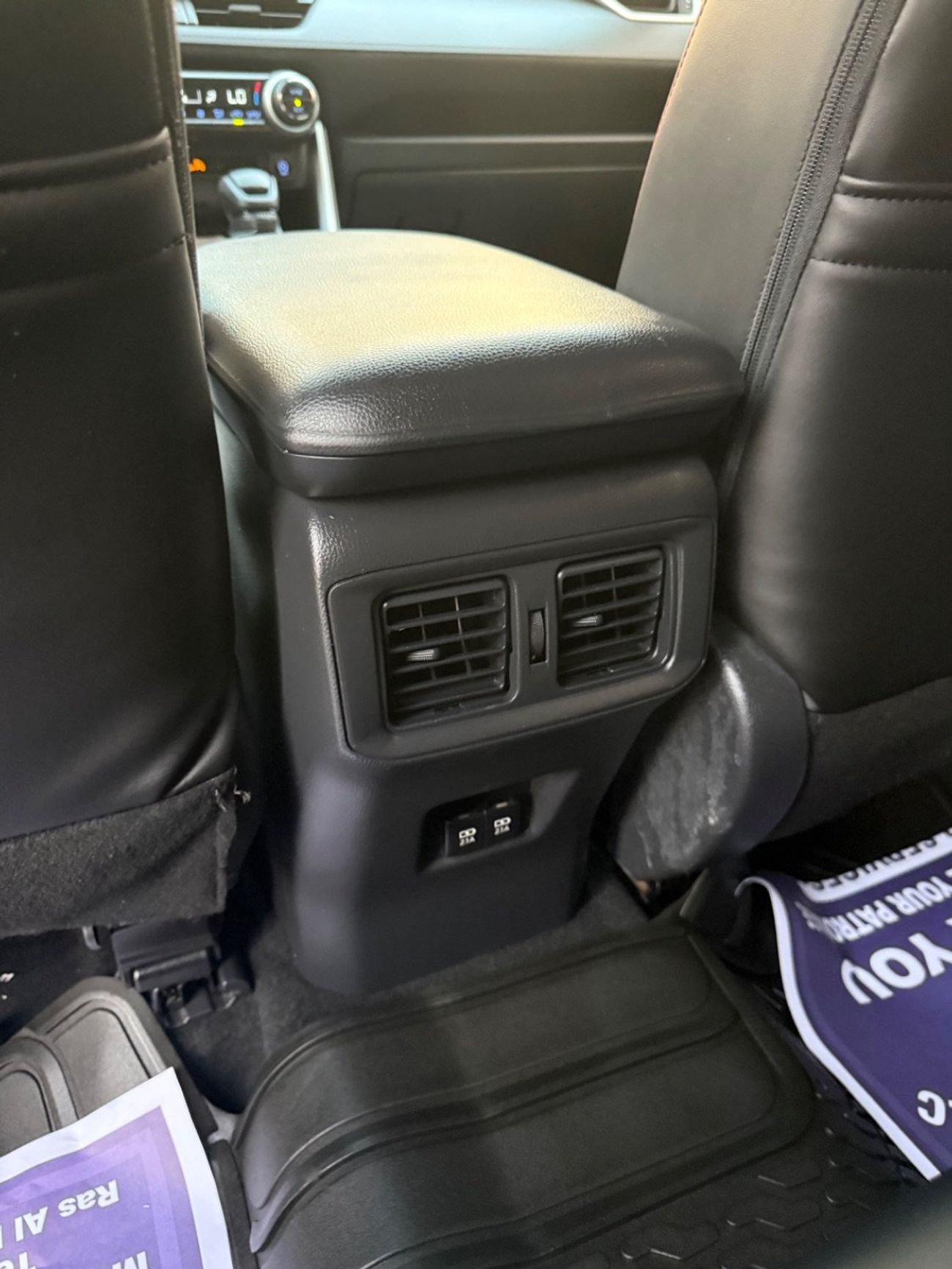 تويوتا راف ٤ 2021 XLE PUSH START AWD 2.5 USA SPEC