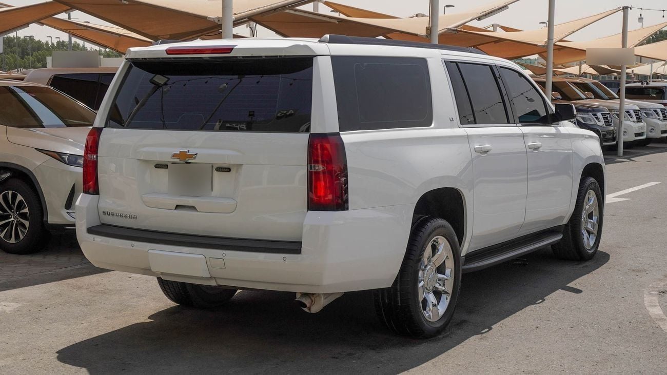 Chevrolet Suburban LT