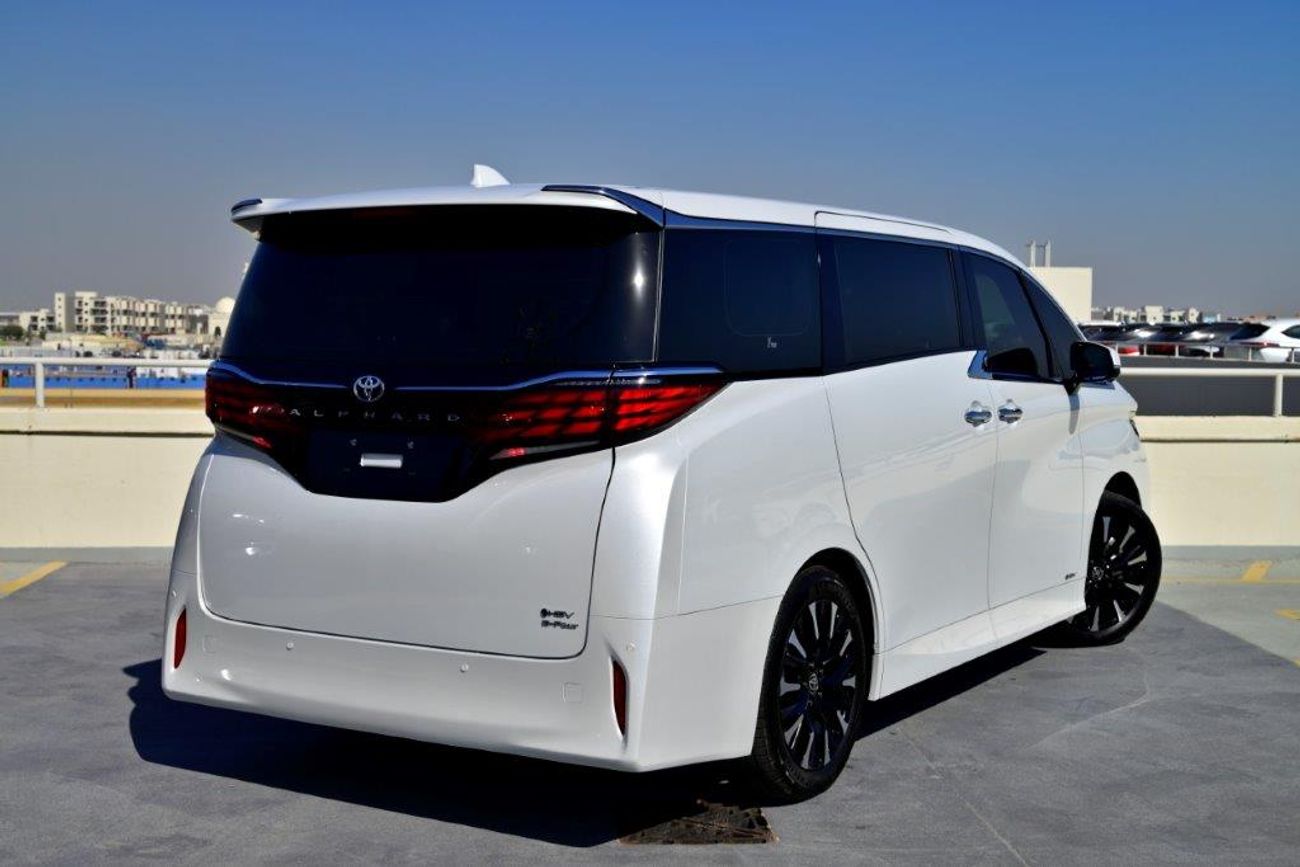 Toyota Alphard Hybrid 2.5L E-4WD 7-Seater AT