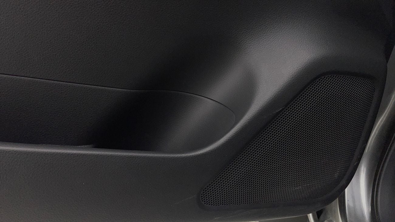 نيسان إكستيرا PLATINUM 2.5 | بدون دفعة مقدمة | اختبار القيادة في المنزل