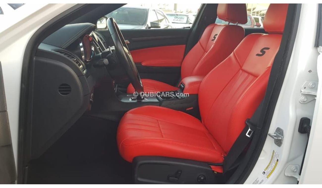 Chrysler 300s CRYSRAL C300S MODEL 2013 Car perfect condition full option panoramic roof leather seats navigation B