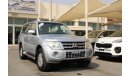 Mitsubishi Pajero ACCIDENTS FREE - ORIGINAL PAINT - GCC - SUNROOF - CAR IS IN PERFECT CONDITION INSIDE OUT