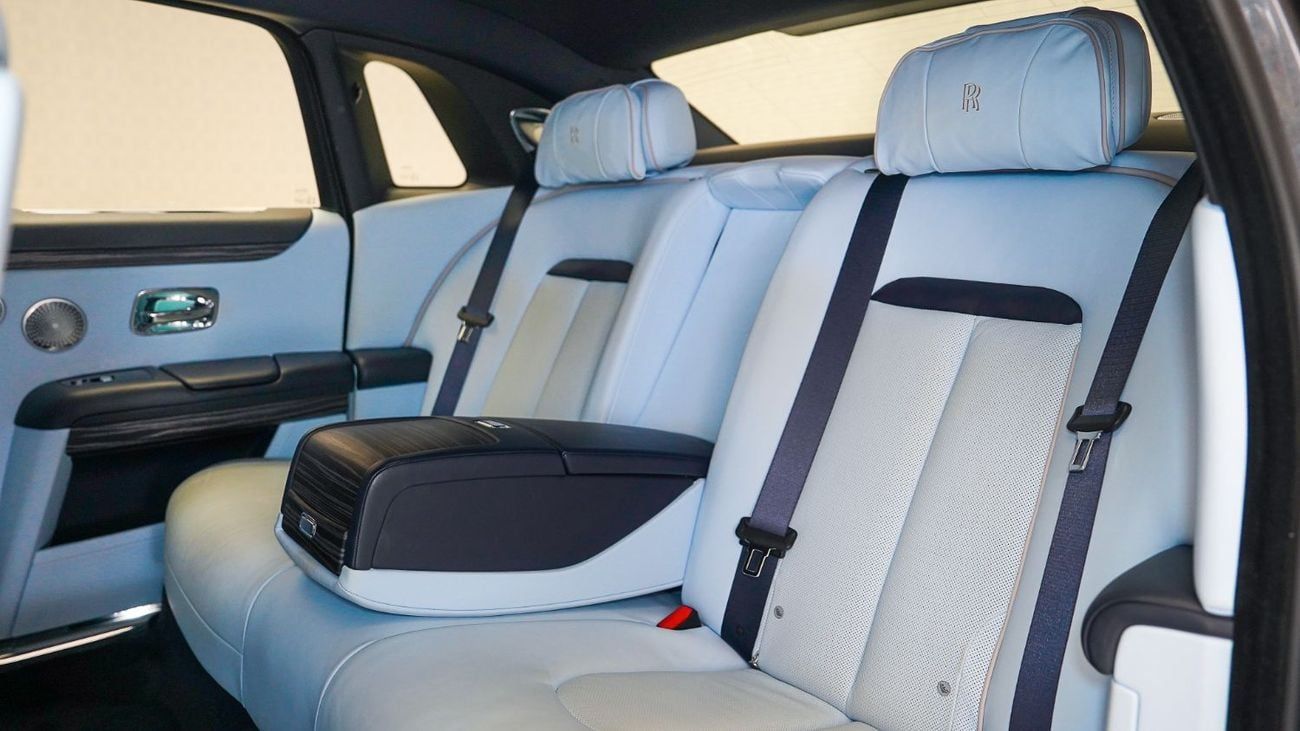 Rolls-Royce Ghost Silver badge | AED 13,659 PM | Up to 3 Years Unlimited Warranty | GCC