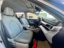 Toyota Highlander Hybrid  warranty one year bank financie available