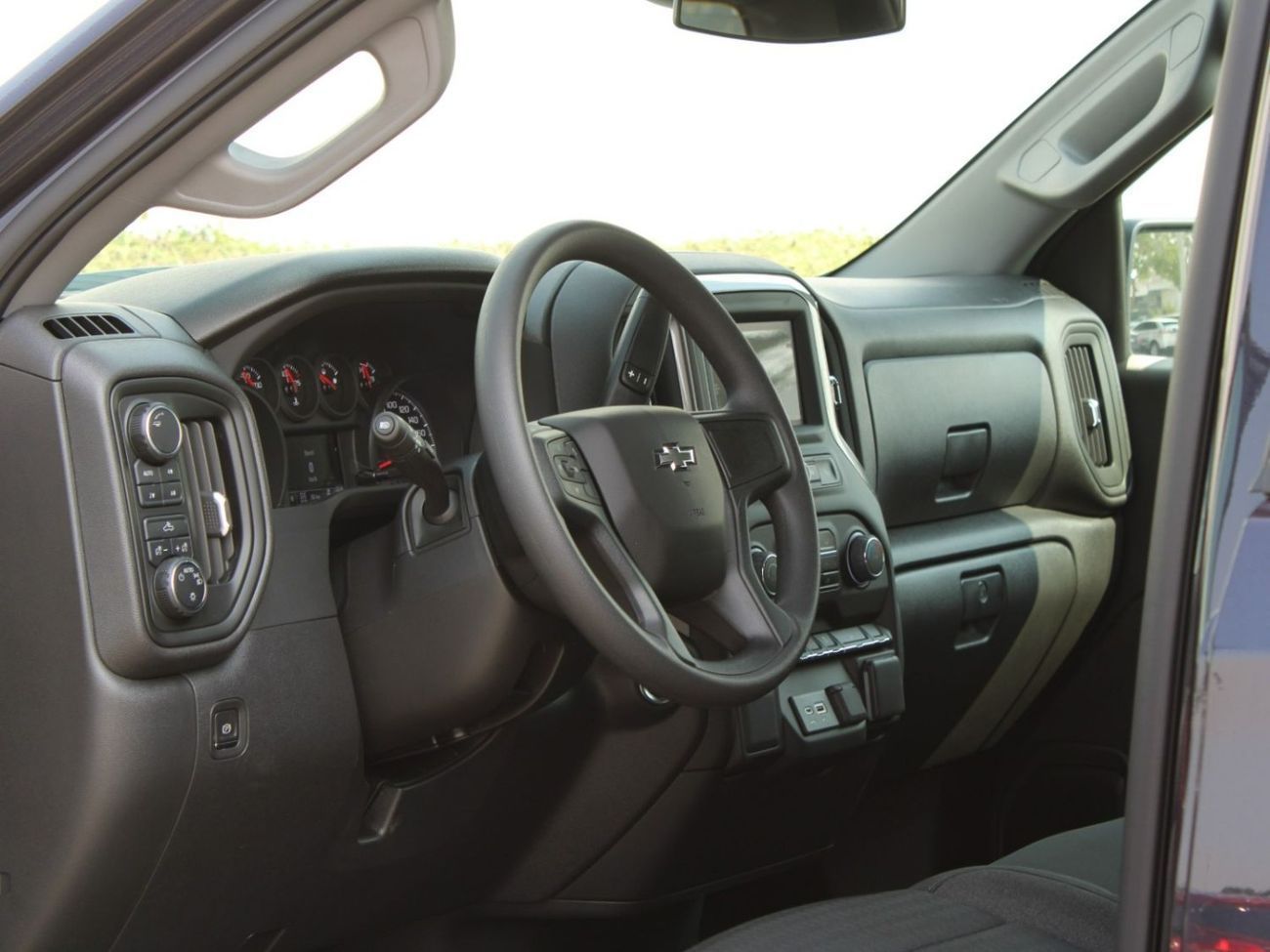 شيفروليه سيلفارادو - Custom Edition | Brand New