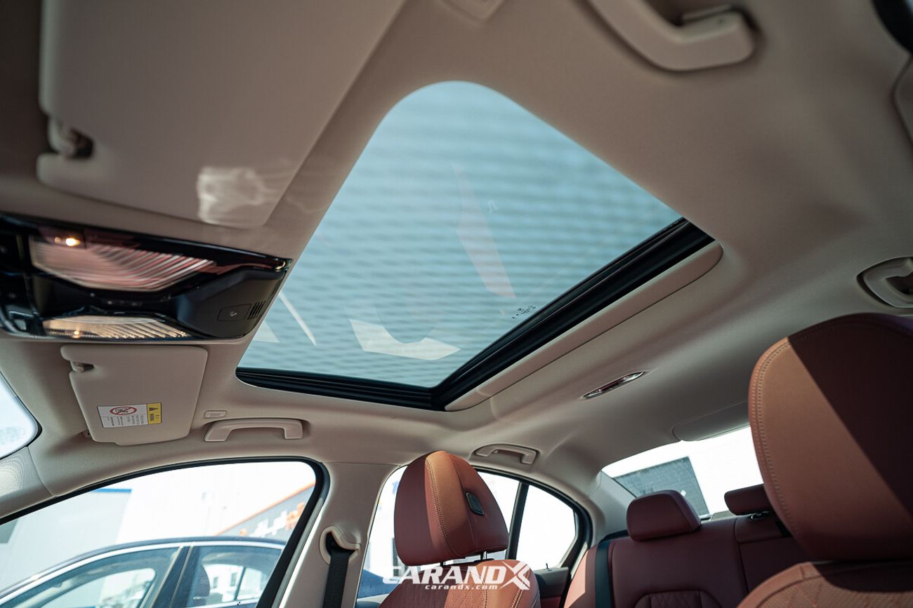 بي أم دبليو 320 BMW 320i M Sport Kit 2.0L Petrol 2024