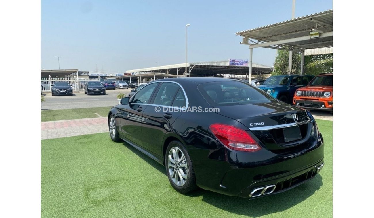 Mercedes-Benz C 300 Std Hello car has a one year mechanical warranty included** and bank finance