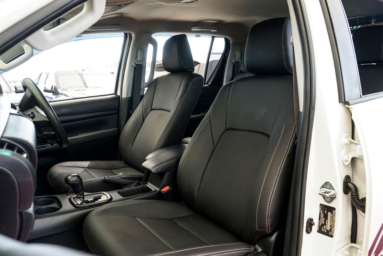 تويوتا هيلوكس The Toyota Hilux is a legendary, mid-size pickup truck known for its exceptional ruggedness, durabli